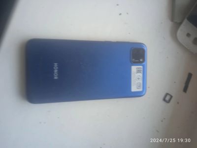 Лот: 23328074. Фото: 1. Honor 9s 2/32. Смартфоны