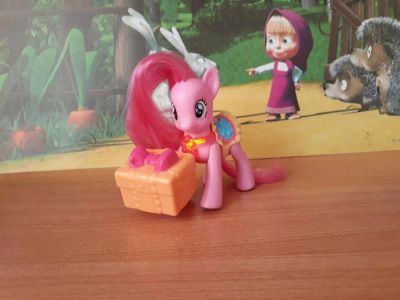 Лот: 10521581. Фото: 1. My Little Pony Светящаяся Пинки... Куклы и аксессуары