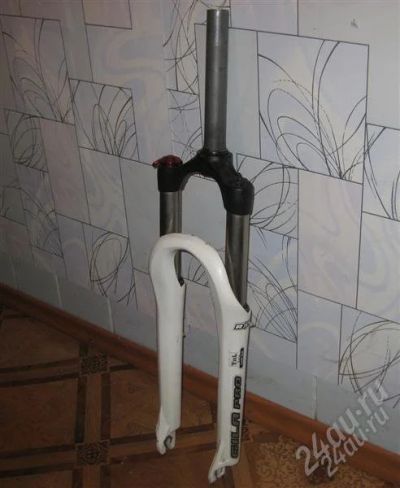 Лот: 976690. Фото: 1. вилка RST GILA PRO TNL 2008. Запчасти