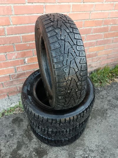 Лот: 24278852. Фото: 1. Шины зимние Pirelli Ice Zero 185... Шины