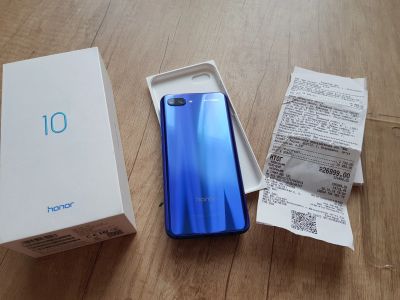 Лот: 13016561. Фото: 1. Honor 10 4/64gb цвет мерцающий... Смартфоны