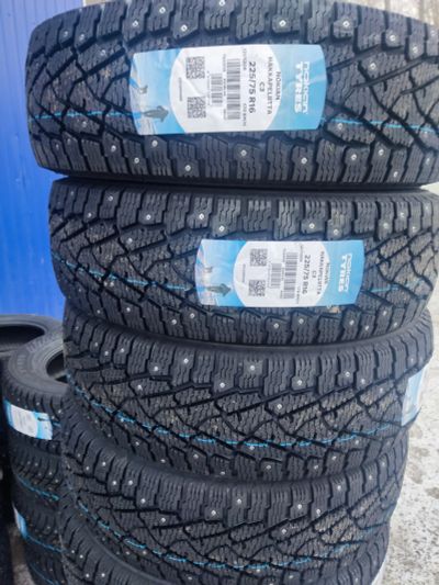 Лот: 18374882. Фото: 1. 225 75r16C 121/120R Nokian Hakkapeliita... Шины