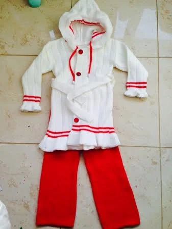 Лот: 8422751. Фото: 1. Новый вязанный костюм 4-5 лет. Костюмы, пиджаки, комбинезоны