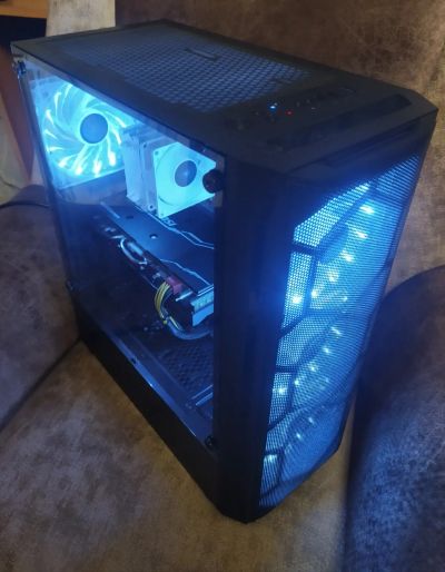 Лот: 21006329. Фото: 1. Системный блок 6 ядер на Ryzen... Компьютеры в сборе