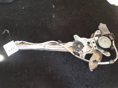 Лот: 21412817. Фото: 1. стеклоподъемник Toyota Hilux Surf... Двигатель и элементы двигателя