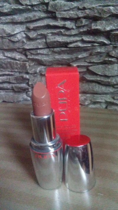 Лот: 7633295. Фото: 1. Помада Pupa Diva's Rouge 09. Макияж