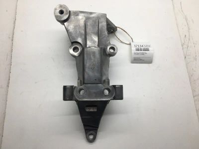 Лот: 20388262. Фото: 1. Кронштейн опоры двигателя Nissan... Двигатель и элементы двигателя