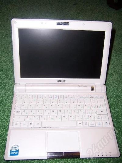 Лот: 180894. Фото: 1. Asus EeePc 900 (белый). Ноутбуки