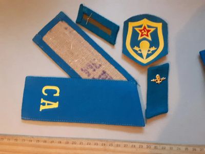 Лот: 25783060. Фото: 1. погоны +петлицы+шевроны рядовой... Нашивки, шевроны, погоны