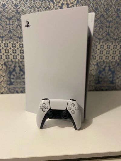 Лот: 18612760. Фото: 1. Sony PlayStation 5. Digital Edition... Игровые приставки, консоли