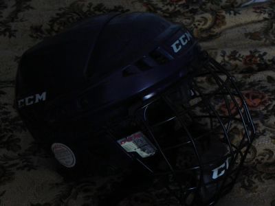 Лот: 8985266. Фото: 1. шлем хоккейный детский CCM. Шлемы