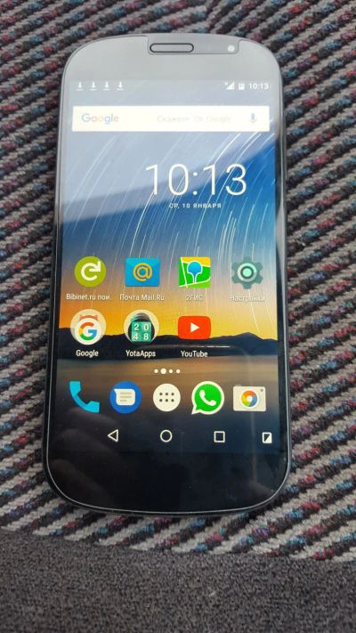 Лот: 10869357. Фото: 1. Yotaphone 2 32 gb. Смартфоны