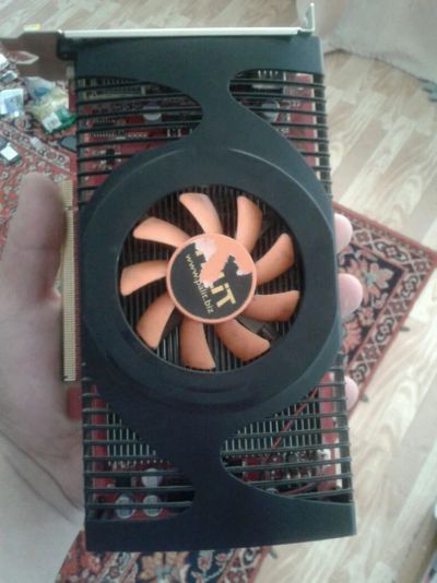 Лот: 7835445. Фото: 1. GeForce gts250. Видеокарты
