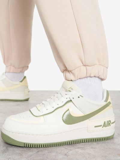 Лот: 25367746. Фото: 1. Кеды женские Nike Air Force 1... Кеды, кроссовки, слипоны