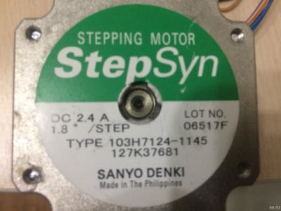 Лот: 13682550. Фото: 1. Шаговый двигатель Sanyo Denki... Электродвигатели, микромоторы