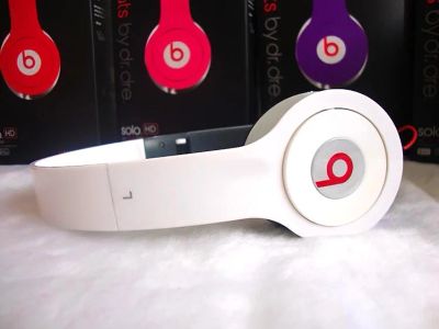 Лот: 4634509. Фото: 1. Beats audio белые С рубля!!!. Красноярск