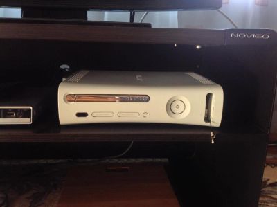 Лот: 6134199. Фото: 1. XBOX 360 прошитый. Игровые приставки, консоли