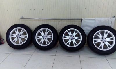 Лот: 10372014. Фото: 1. оригинальное литье Volvo R18. Шины на дисках