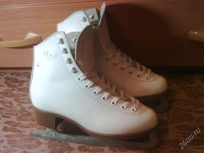 Лот: 1439724. Фото: 1. коньки Botas Juliet р.38. Коньки