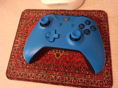 Лот: 17058227. Фото: 1. Xbox One \ Series геймпад \ controller... Аксессуары для игровых приставок, консолей, геймпады