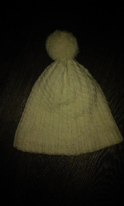 Лот: 8031328. Фото: 1. Модная шапка с косами и помпоном... Головные уборы