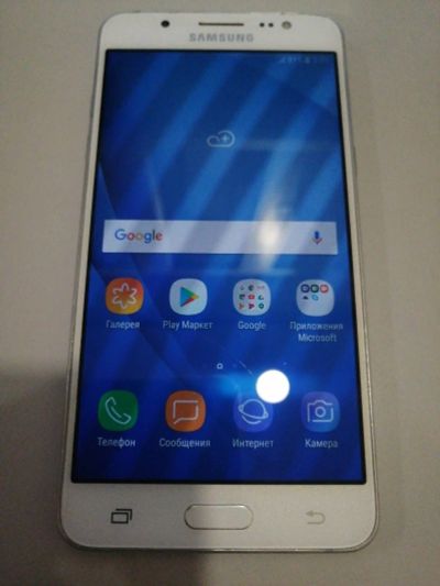 Лот: 15159456. Фото: 1. Смартфон Samsung SM-J510F Galaxy... Смартфоны