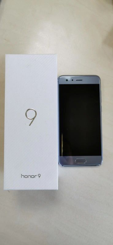 Лот: 16295868. Фото: 1. Huawei Honor 9 6/64. Смартфоны