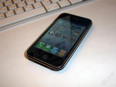 Лот: 1139633. Фото: 1. Оригинальный Apple iPhone 3gs... Смартфоны