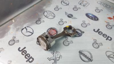 Лот: 24679154. Фото: 1. Шатун Toyota Auris 1ZR-FE 13101-37081... Двигатель и элементы двигателя