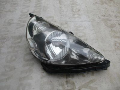 Лот: 14330060. Фото: 1. Фара передняя правая Honda Fit... Оптика и освещение