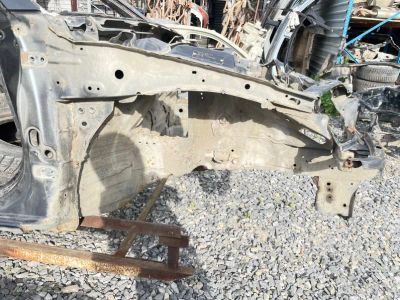 Лот: 25555299. Фото: 1. лонжерон Honda Civic Ferio ES1. Двигатель и элементы двигателя
