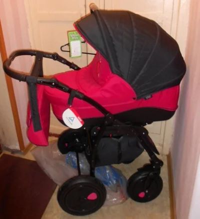 Лот: 9520049. Фото: 1. Коляска Tutis Zippy 2 в 1 Красная... Коляски