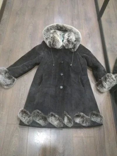 Лот: 12585254. Фото: 1. Продам дубленку очень теплую. Верхняя одежда