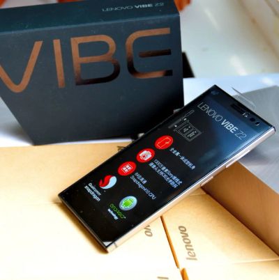 Лот: 9379536. Фото: 1. Новый Lenovo VIBE Z2 32GB ROM... Смартфоны
