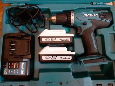 Лот: 16257773. Фото: 1. Оригинальный шуруповерт Makita... Электроинструмент