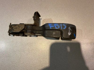 Лот: 21718812. Фото: 1. ручка открывания багажника Nissan... Двигатель и элементы двигателя