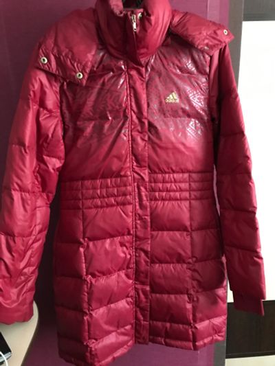 Лот: 15162228. Фото: 1. Пуховик женский Adidas. Верхняя одежда