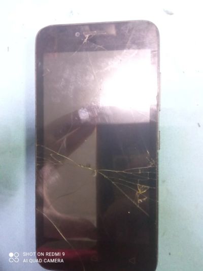 Лот: 18435903. Фото: 1. Смартфон Lenovo Vibe A Plus (a1010A20... Смартфоны