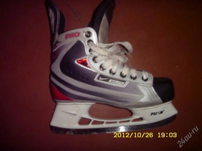 Лот: 2239073. Фото: 1. Хоккейные коньки Bauer Nike. Коньки