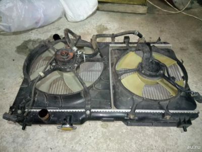 Лот: 8596916. Фото: 1. Радиатор cr-v rd1 акпп. Двигатель и элементы двигателя