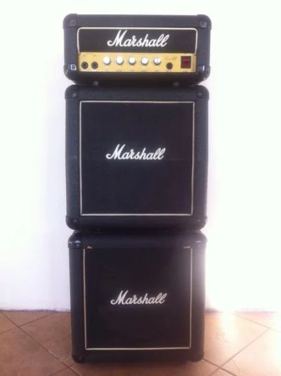 Лот: 6171734. Фото: 1. Marshall Vintage Lead 12. Гитарные эффекты и комбоусилители