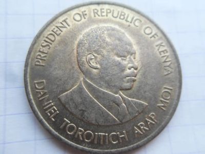 Лот: 21214761. Фото: 1. Кения 10 центов 1991. Африка