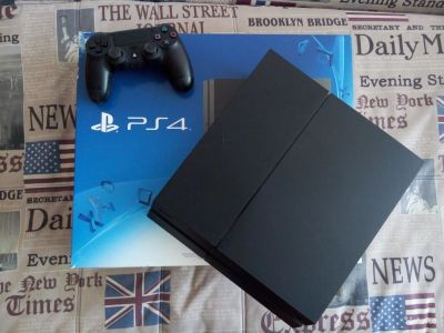 Лот: 7784535. Фото: 1. Sony Playstation 4. Игровые приставки, консоли