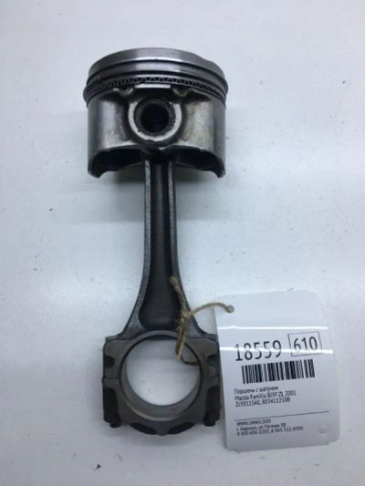 Лот: 20380328. Фото: 1. Поршень с шатуном Mazda Familia... Двигатель и элементы двигателя