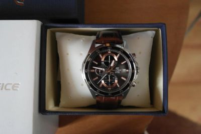 Лот: 5302196. Фото: 1. htc 8x, casio edifice одним лотом. Смартфоны