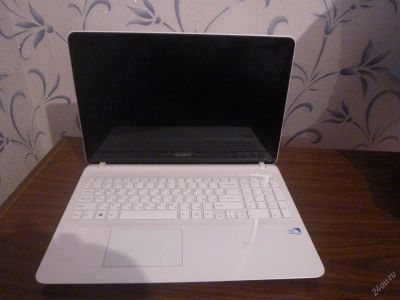 Лот: 6116713. Фото: 1. SONY SVF-1521E1RW. Ноутбуки