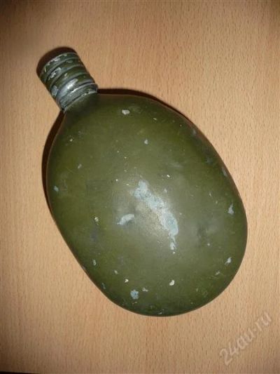 Лот: 1749137. Фото: 1. Фляжка алюминевая,солдатская 1литр... Другое (спортивные товары)