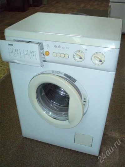 Лот: 2088049. Фото: 1. Стиральная машина Zanussi F-805N... Стиральные машины