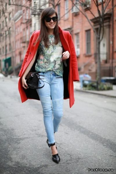 Лот: 3142300. Фото: 1. Крутое красное пальто Zara обмен. Верхняя одежда