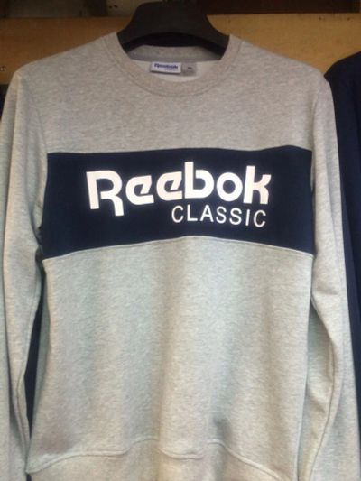 Лот: 9135616. Фото: 1. Reebok кофта. Свитеры, толстовки, худи